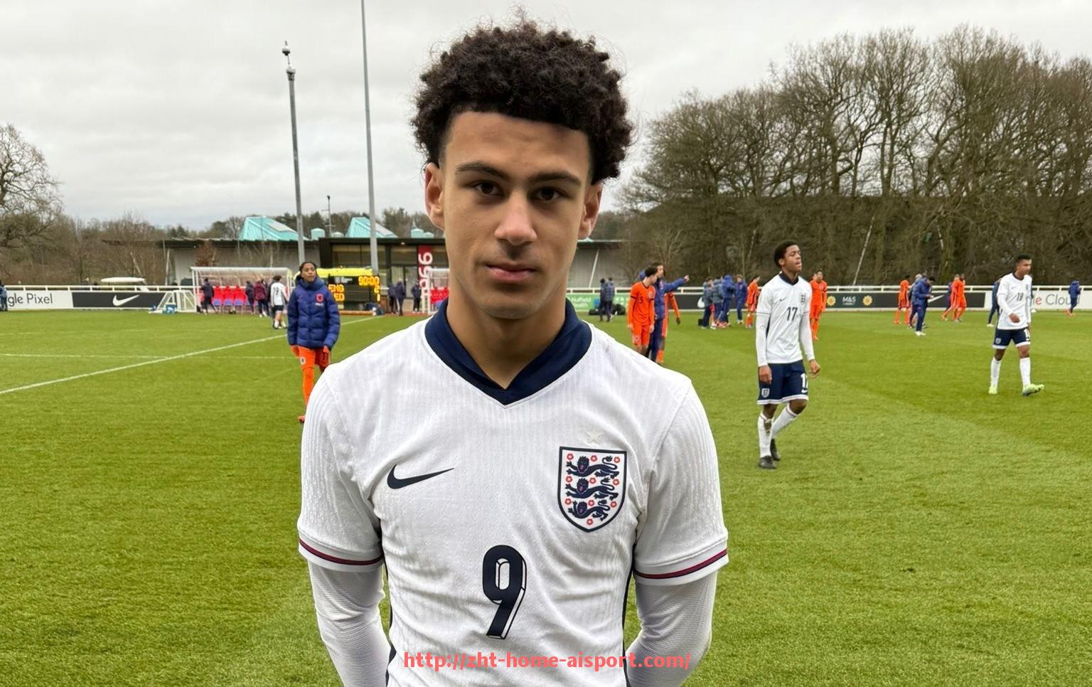 爱体育-谁才是意甲联赛真正的长期霸主？权威数据与球迷观点汇总