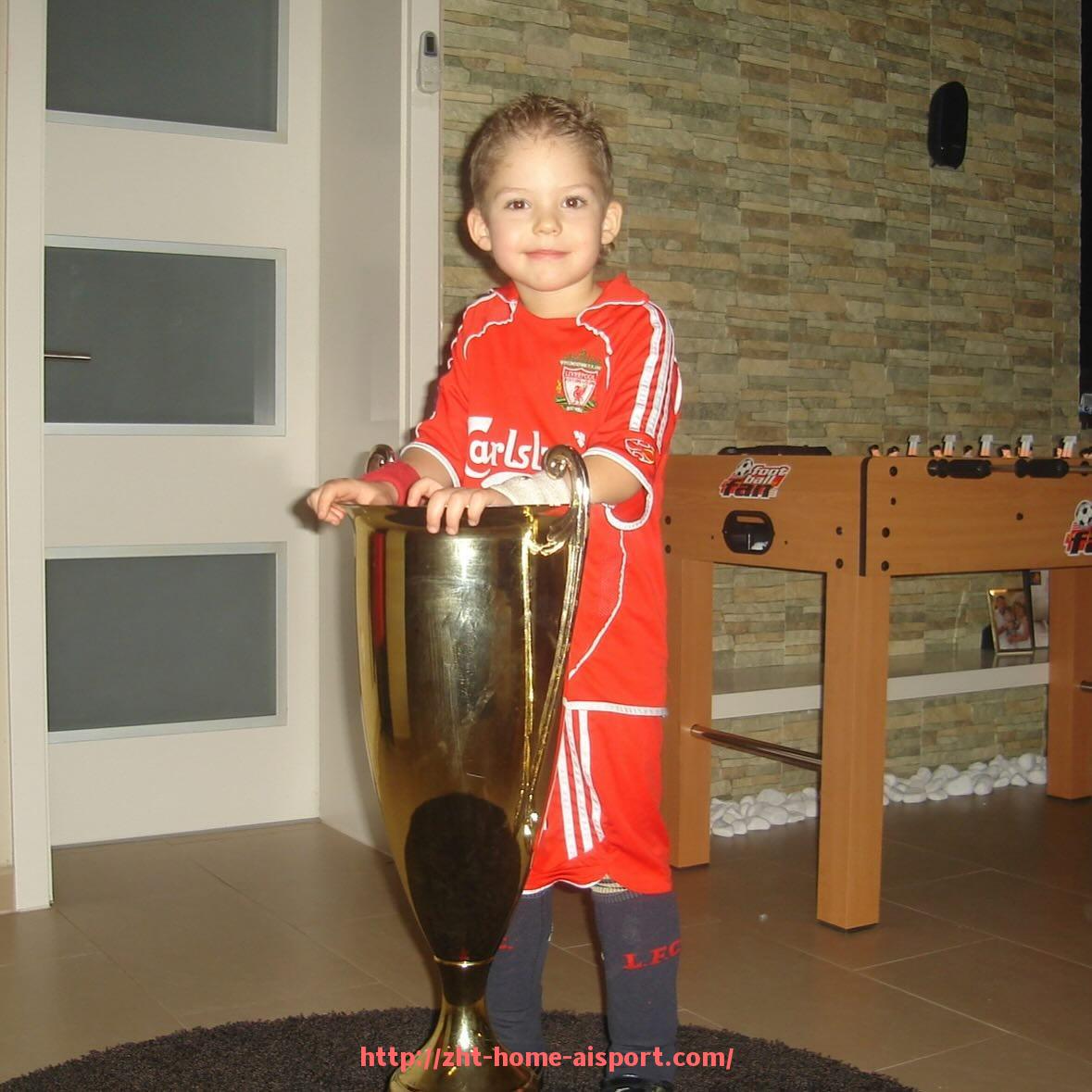 爱体育-意甲联赛正式重回18支参赛球队赛制的背景与影响